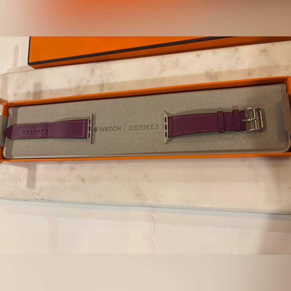 Hermes Apple Watch Single Tour Band Purple